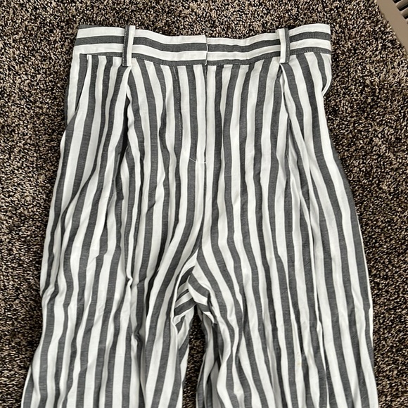 Nordstrom Wide Leg Stripe Linen Pant, never worn - Picture 4 of 6